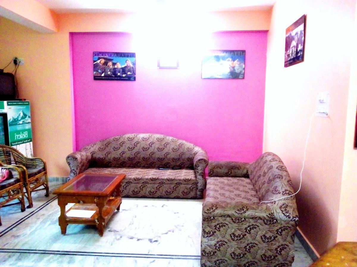 Hotel Surya Laxman Jhula リシケーシュ エクステリア 写真