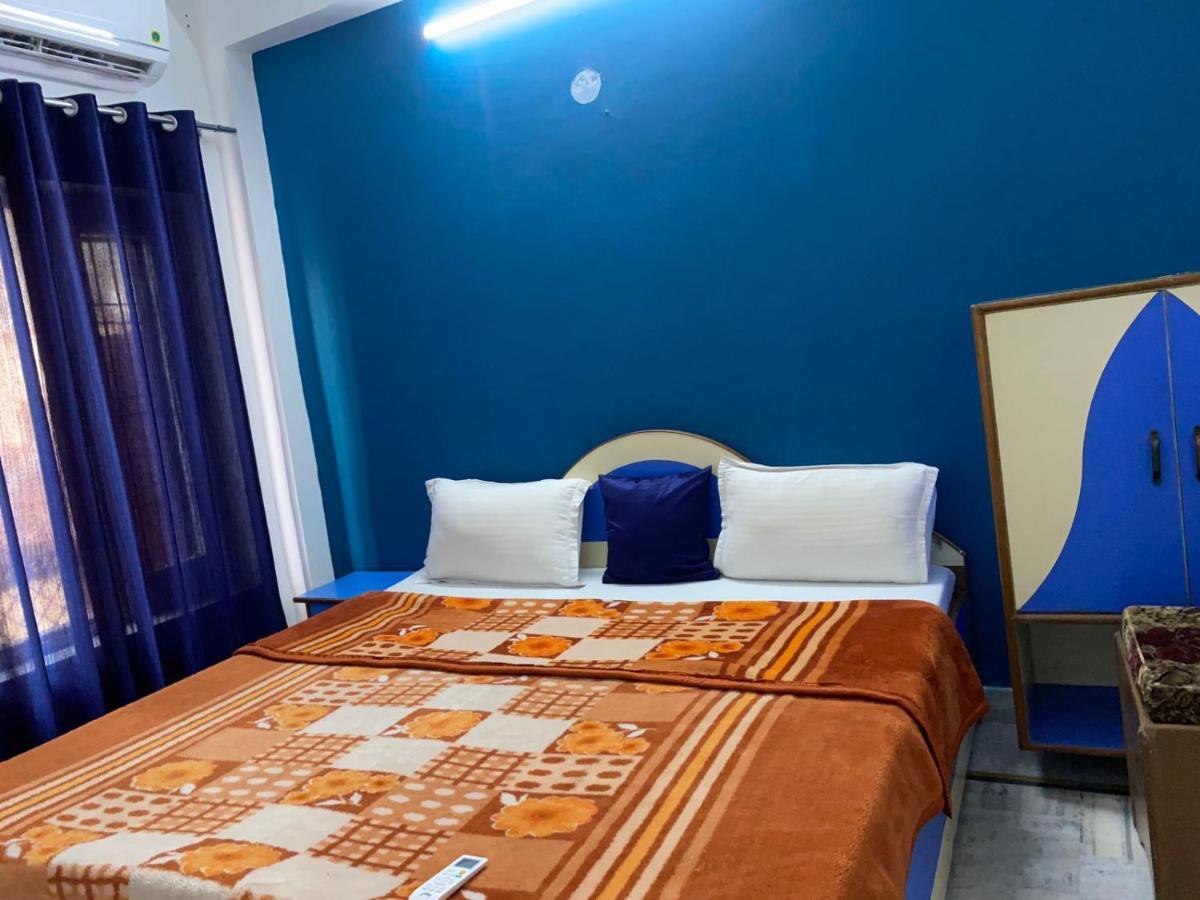 Hotel Surya Laxman Jhula リシケーシュ エクステリア 写真